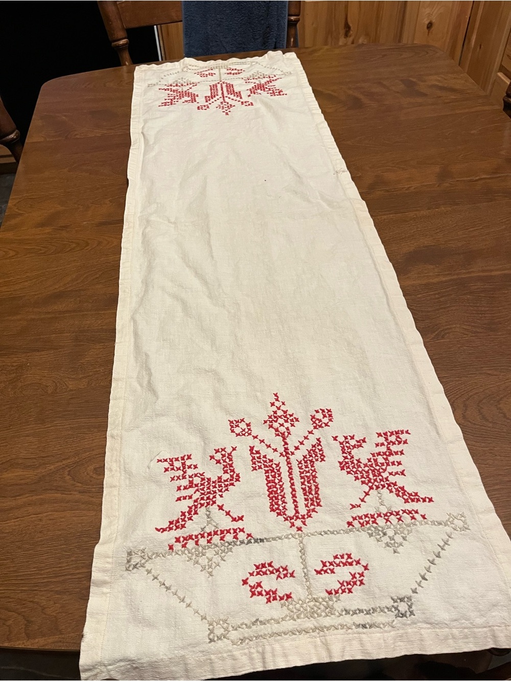 Cream Embroidered Table Runner with Red Folk Motif